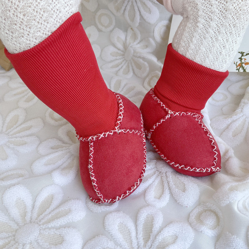 Chaussons doux pour bébé en peluche