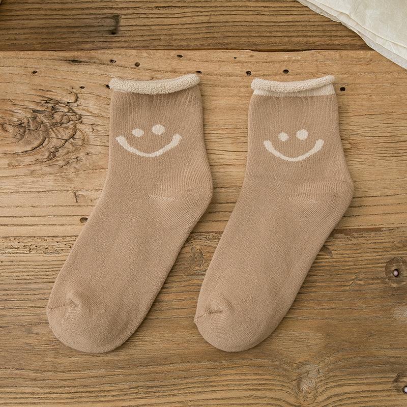 Chaussettes En Coton Mignonnes Avec Des Visages Souriants (5 PCs)