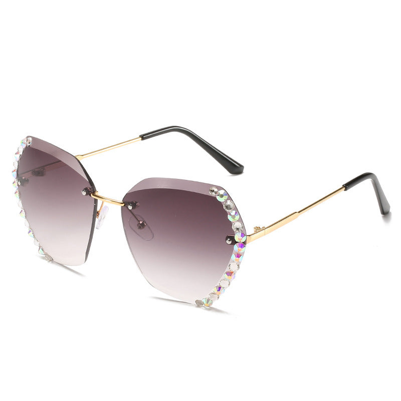 Lunettes de soleil hexagonales en diamant